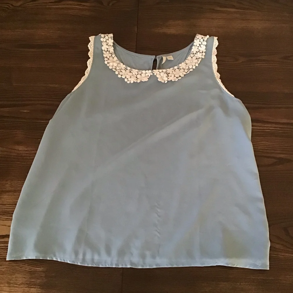 Light Blue Sleeveless Peter Pan blouse - Picture 5 of 12